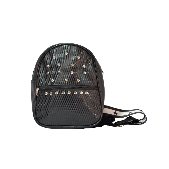 MOCHILA CON TACHAS Y CORREA SUBLIMADA.