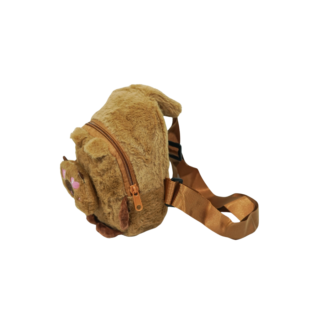 MOCHILA DE PELUCHE CAPIBARA