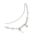 COLLAR EN PLATEADO CON DIJES