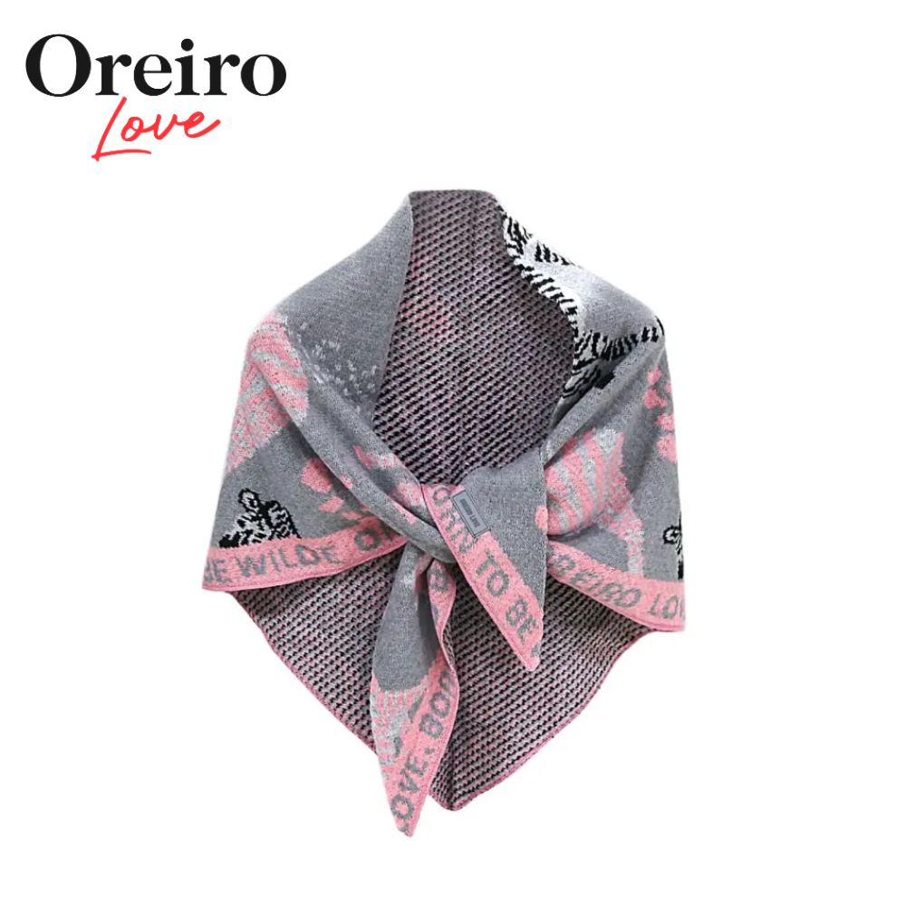 BUFANDA TRIANGULAR OREIRO LOVE