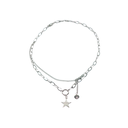 COLLAR EN PLATEADO CON DIJES