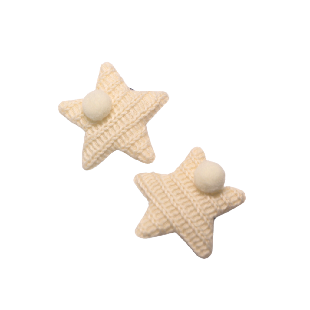 HEBILLAS CON APLIQUE DE ESTRELLA TEJIDA