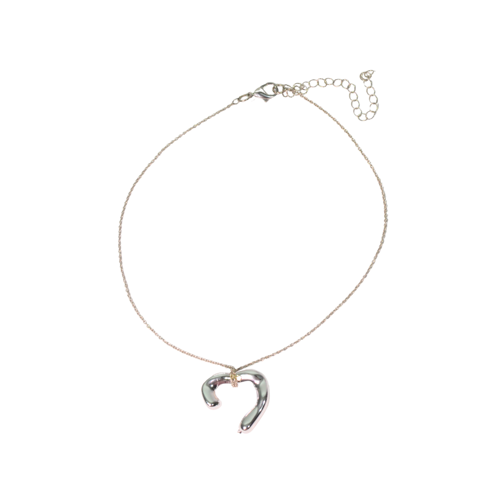 COLLAR DIJE MEDIO CORAZON