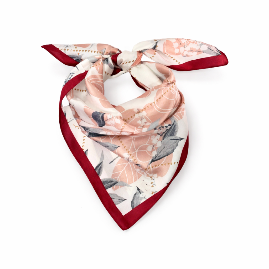 PAÑUELO CON ESTAMPADAS VARIAS